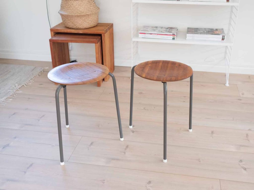 Begagnade runda pallar i teak