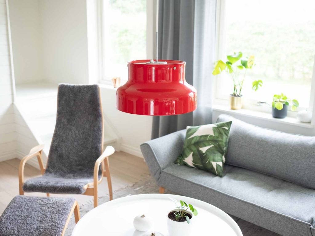 Begagnad lampa, röd Bumling