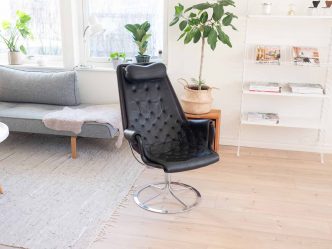 Jetson i svart skinn