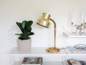 Bumling bordslampa Mässing