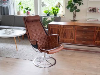 Jetson i cognacbrunt skinn