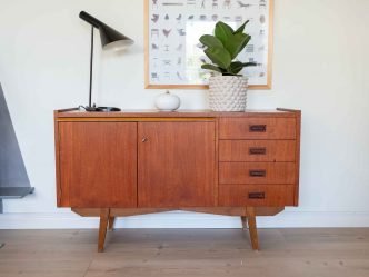 Sideboard i teak