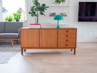 Sideboard i teak