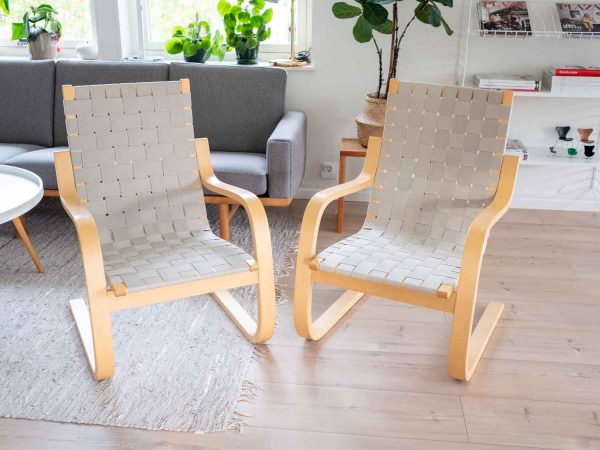Alvar Aalto 406 Chair 4562