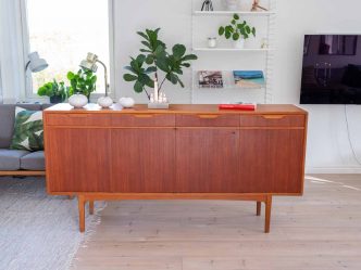 Teaksideboard
