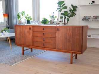 Teaksideboard