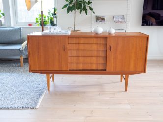 Teaksideboard