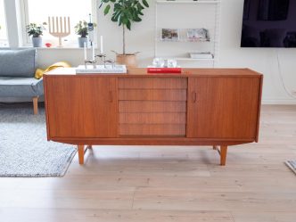 Teaksideboard