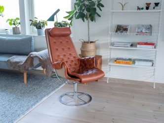 Bruno Mathsson Jetson cognacfärgat anilinskinn