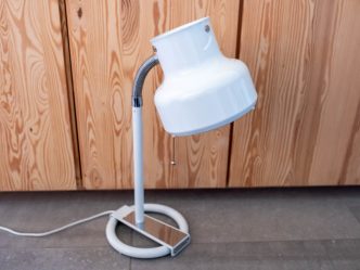 Bumling bordslampa