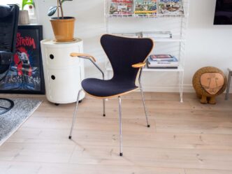 Fritz Hansen Sjuan