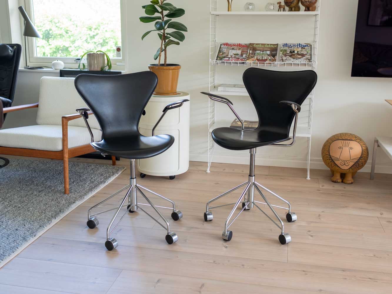 Fritz Hansen Sjuan Kontorsstol Helläder 1 Fritz Hansen Sjuan Kontorsstol Helläder