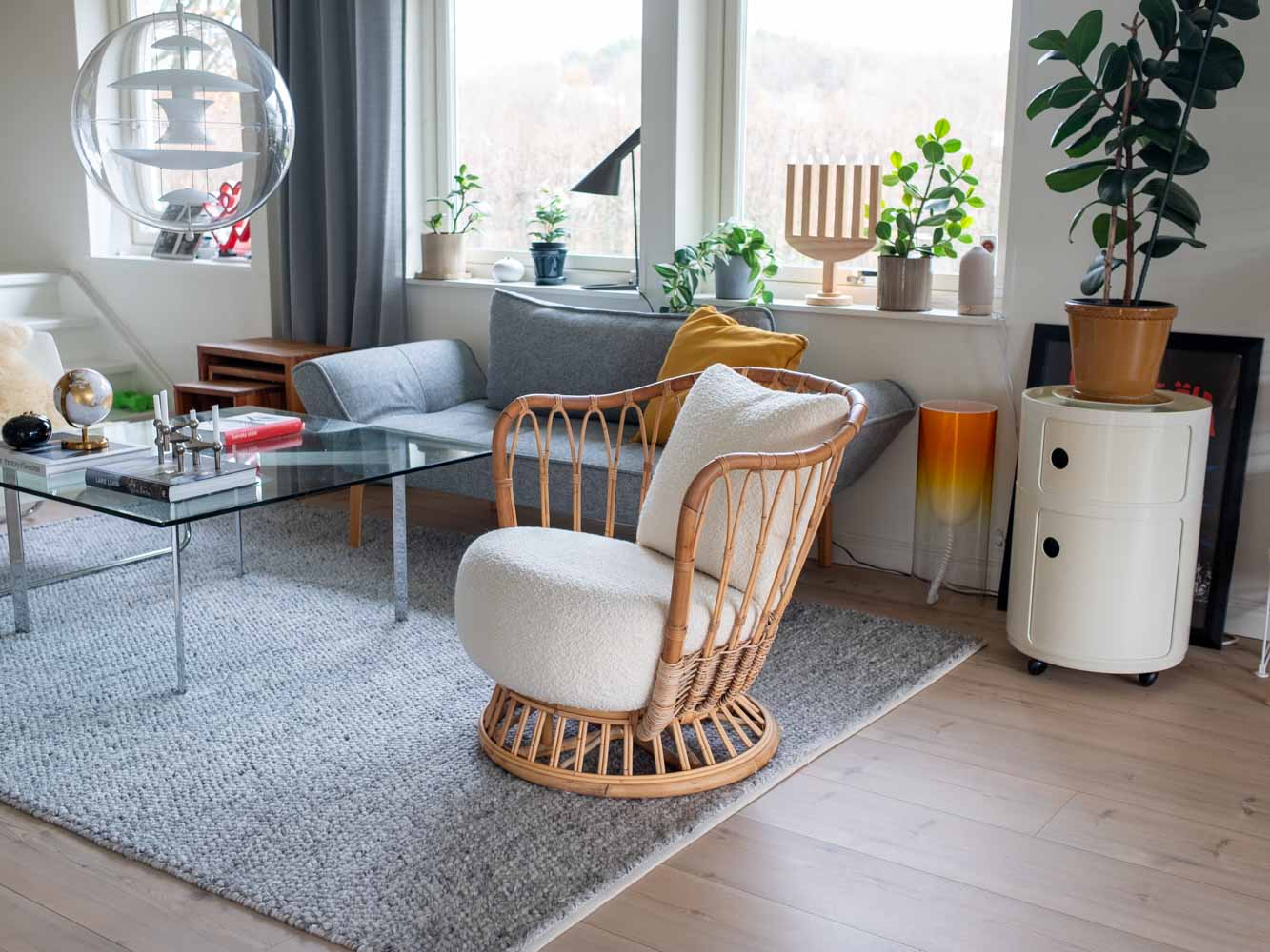 Gubi Grace Fåtölj 1 Gubi Grace Fåtölj