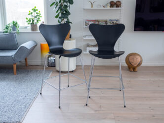 Fritz Hansen Sjuan barpall