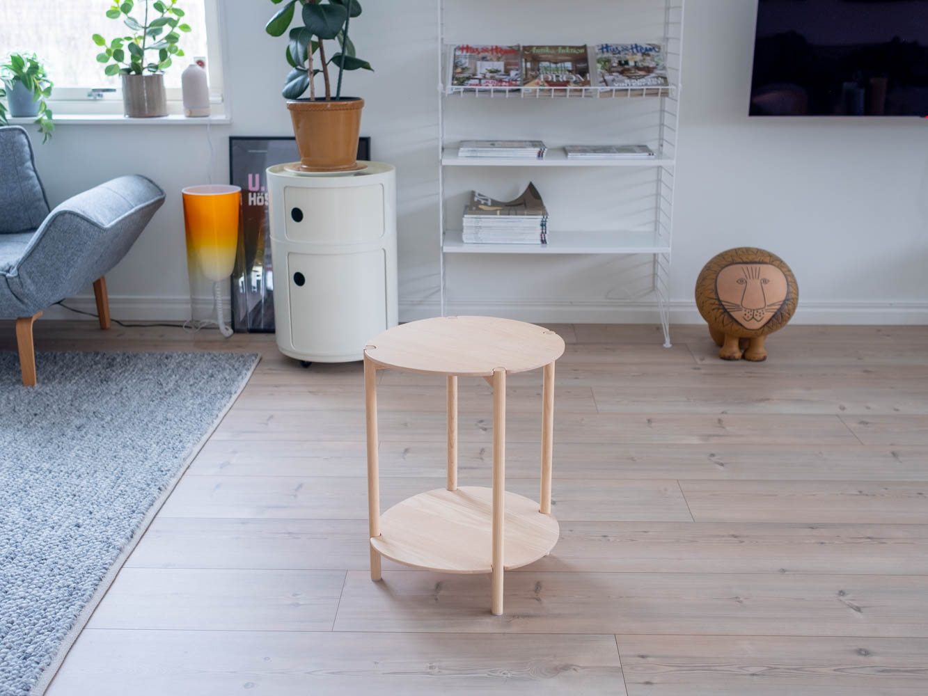 DUX Lunari sideboard 1 DUX Lunari sideboard