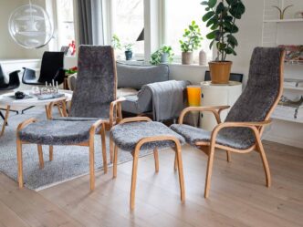 Lamino med fotpall oljad ek Scandinavian grey