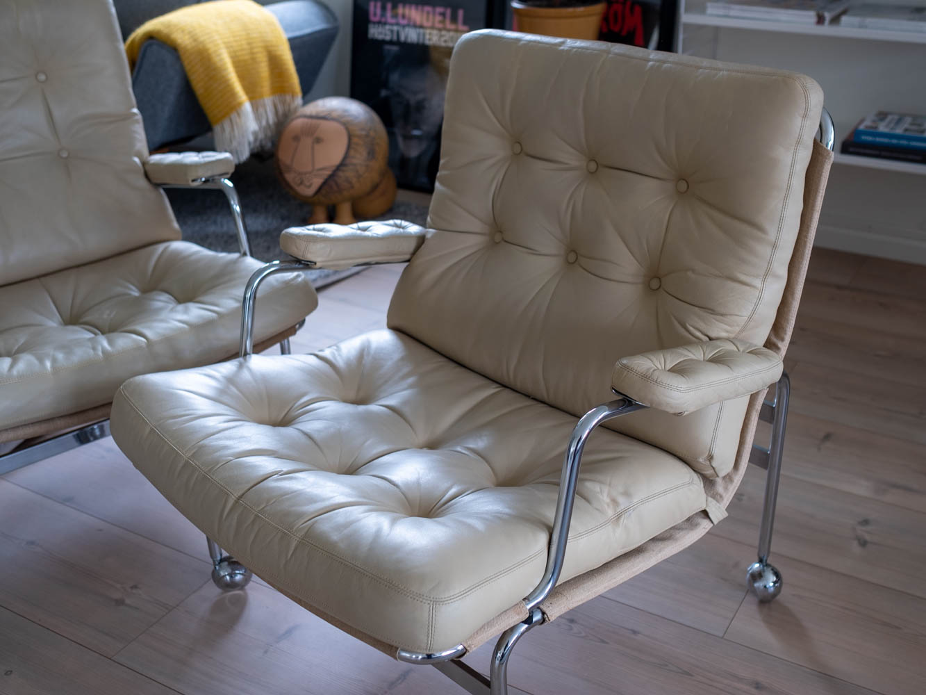 Ett par Karin design Bruno Mathsson — Reprobruket