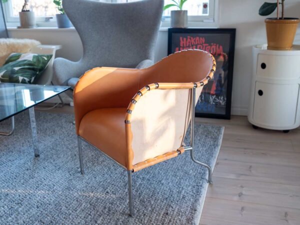 Fåtölj Bruno Design Mats Theselius — Reprobruket
